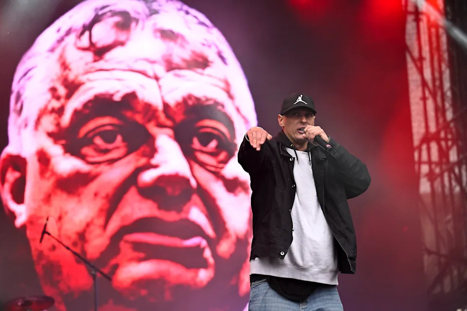 Tens of thousands rally at megaconcert to vote out Hungary's Orbán