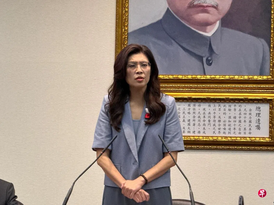 国民党主席率团访问大陆：台海权力博弈中的战略信号