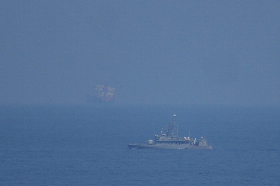 Reopening key oil passage Strait of Hormuz a big challenge during Iran war  | AP News