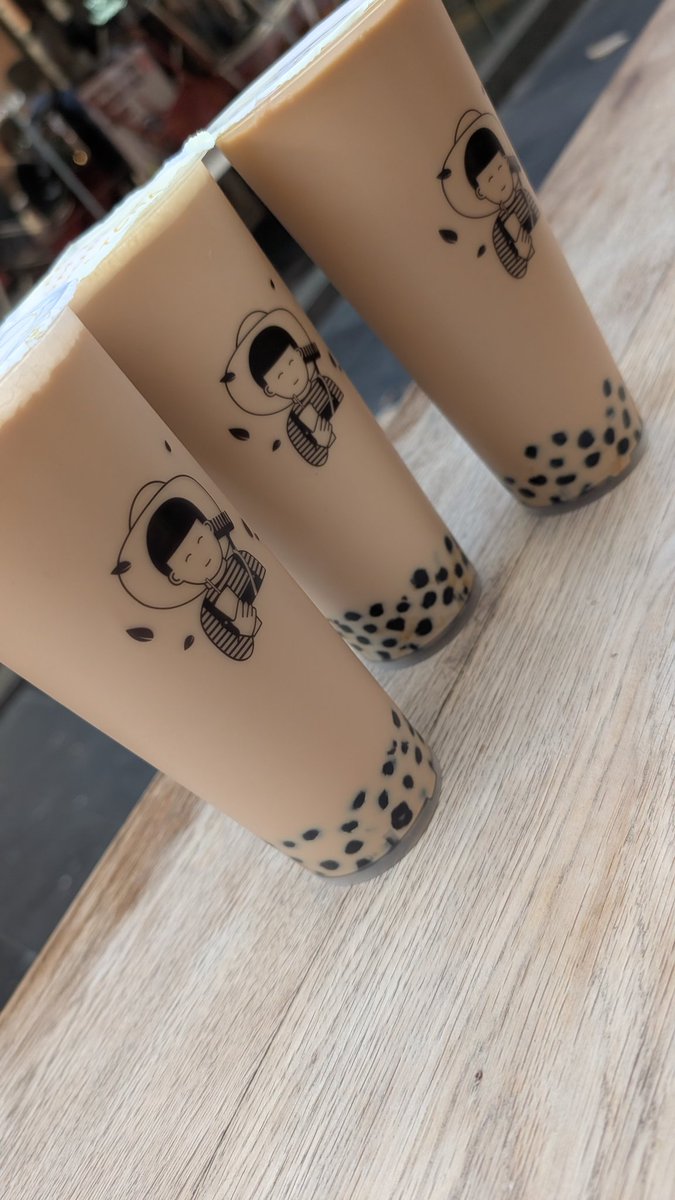 珍珠奶茶庆祝图