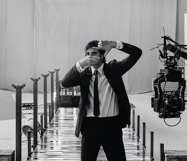 Jacob Elordi Bleu de Chanel campaign portrait