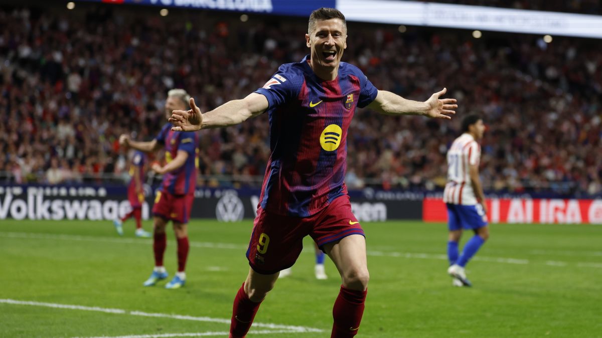 Lewandowski scores last-minute winner against Atlético