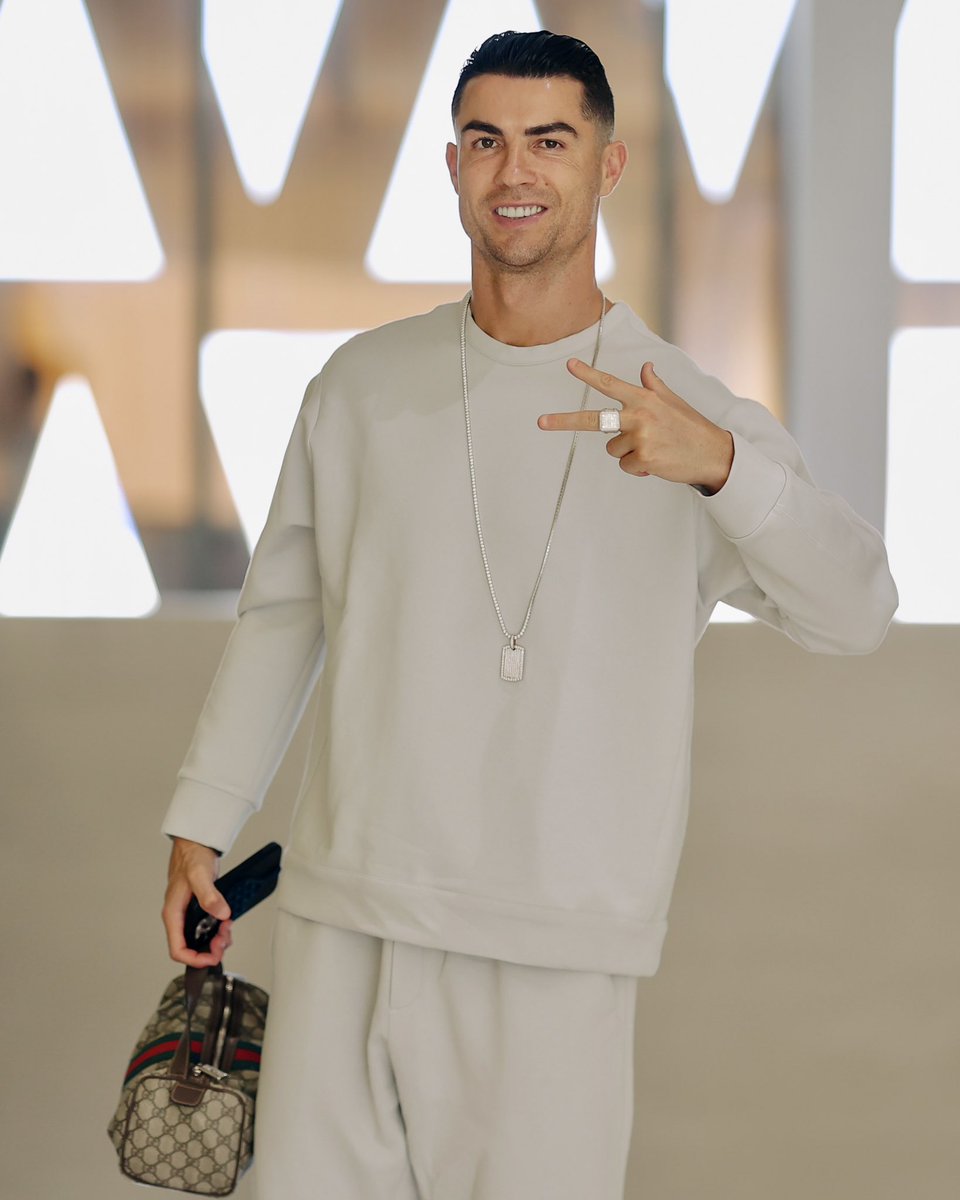 C罗第二张神秘照片