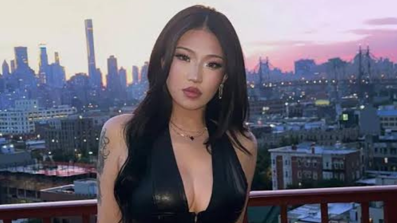 Nina Lin sparks backlash after cursing near a 13 year old as RayAsianBoy Twitch stream collab creates new debate - The Times of India