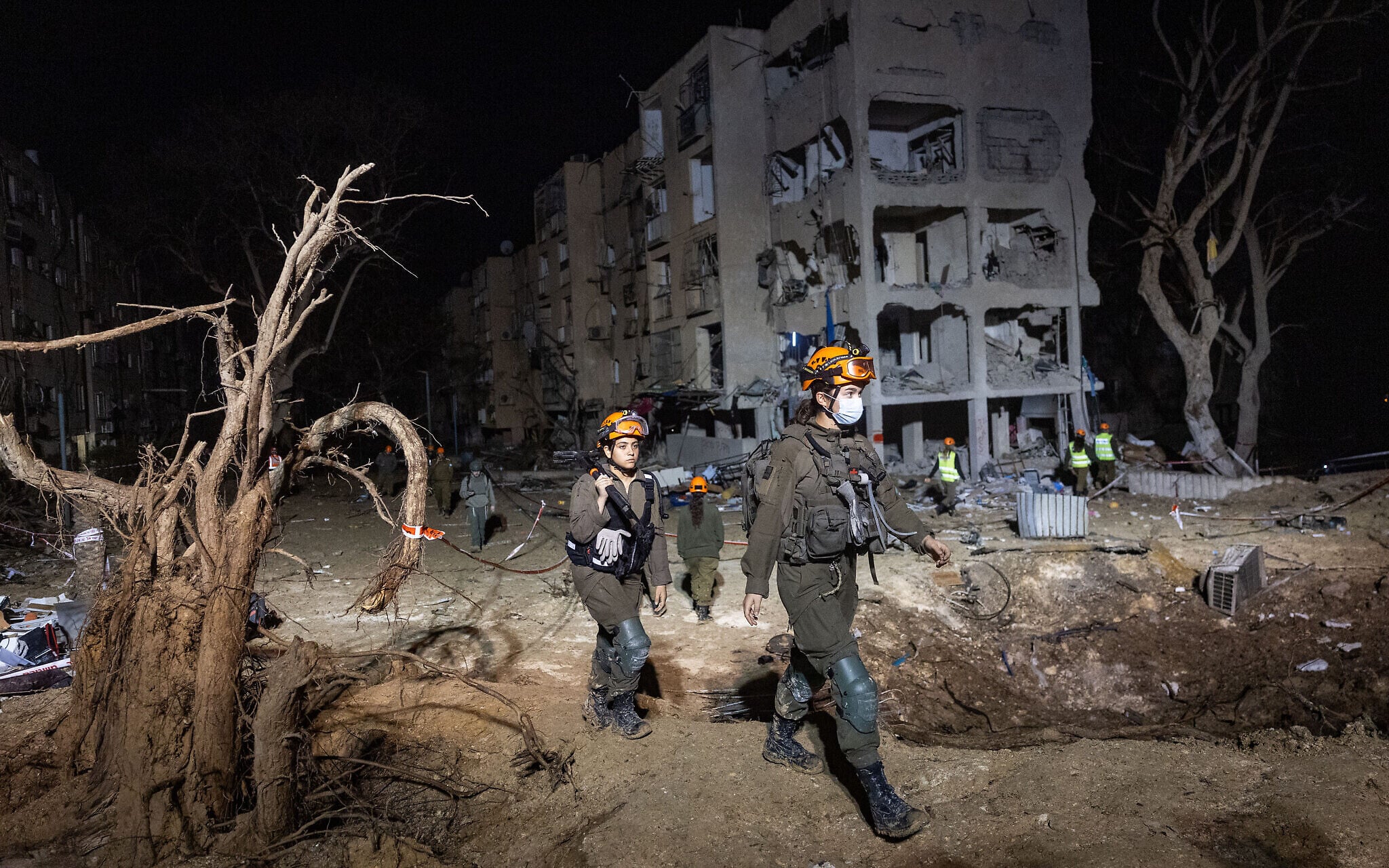 伊朗向以色列发动新一轮导弹袭击 伊朗向以色列发动新一轮导弹袭击