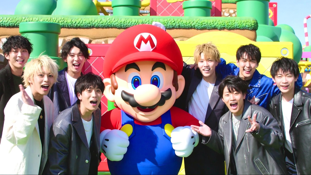 从土管里钻出“无敌搭档”?!なにわ男子空降USJ超级任天堂世界5周年,马里奥同框太梦幻了! 从土管里钻出“无敌搭档”?!なにわ男子空降USJ超级任天堂世界5周年,马里奥同框太梦幻了!