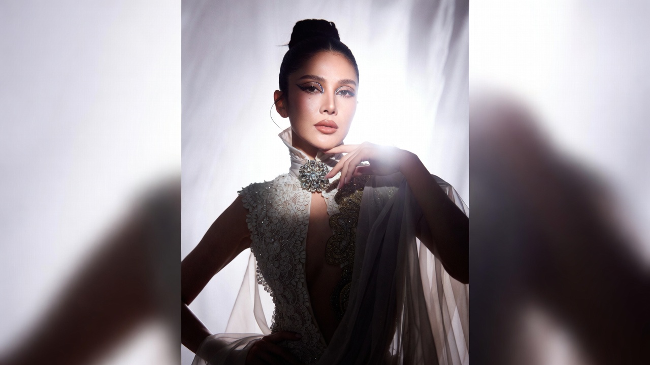 泰国Freen要逆袭Valentino国际秀场？机场look一刷屏，X上藏着让全球粉丝尖叫的秘密