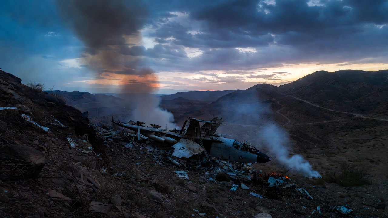 美军飞机伊朗行动坠毁6死 美军飞机伊朗行动坠毁6死